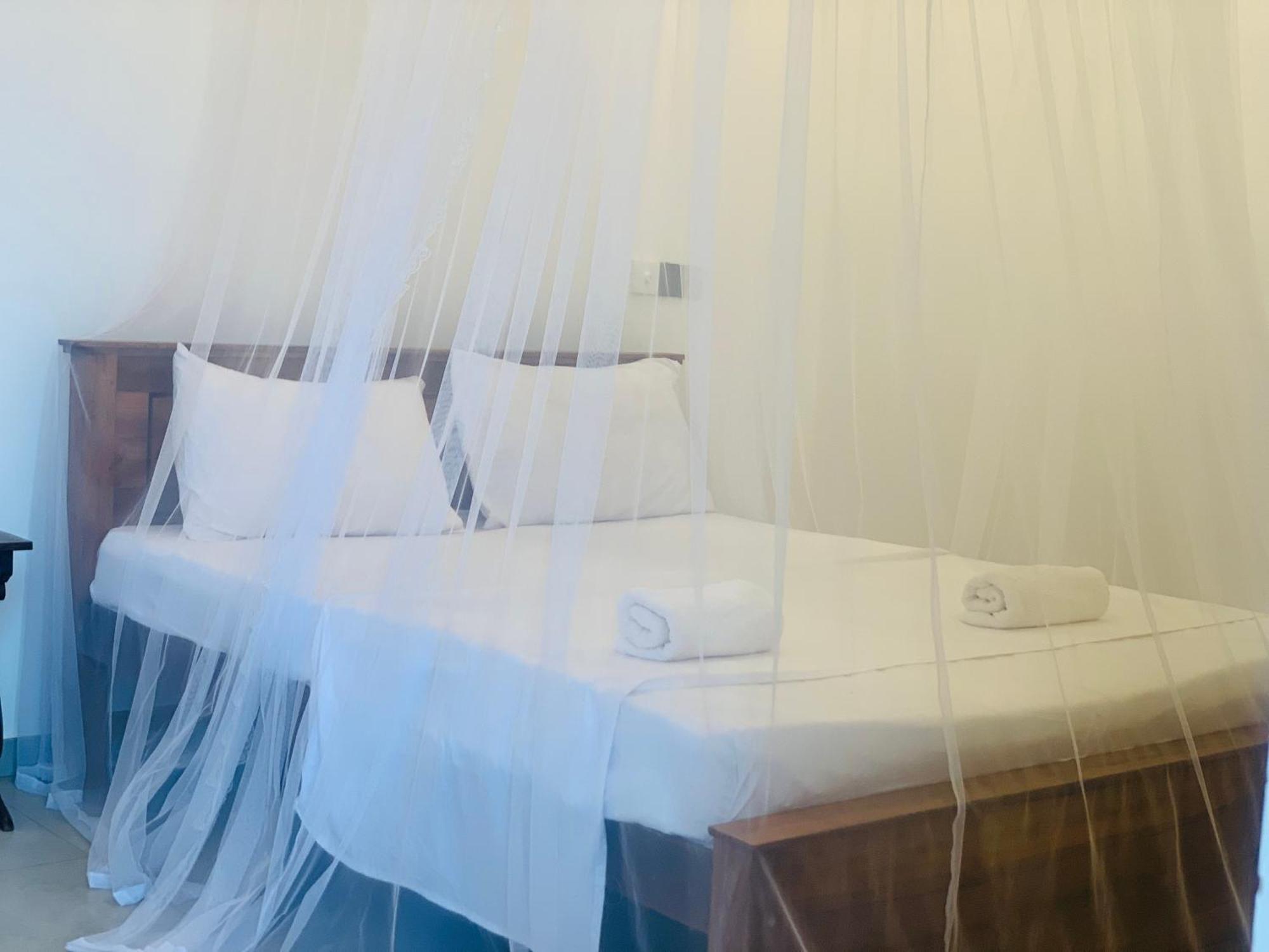 Kavin Beach Hotel Hikkaduwa Eksteriør billede